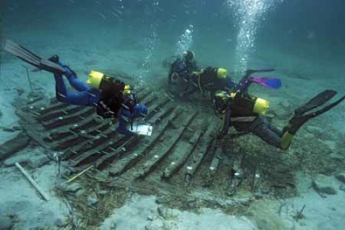 Excavación submarina
